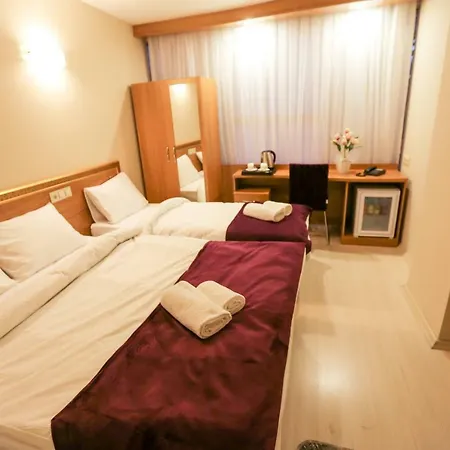 Szálloda Grand Airport 3*