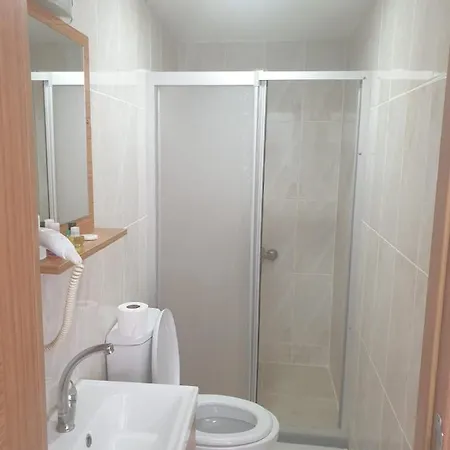 Grand Airport Ξενοδοχείο 3*